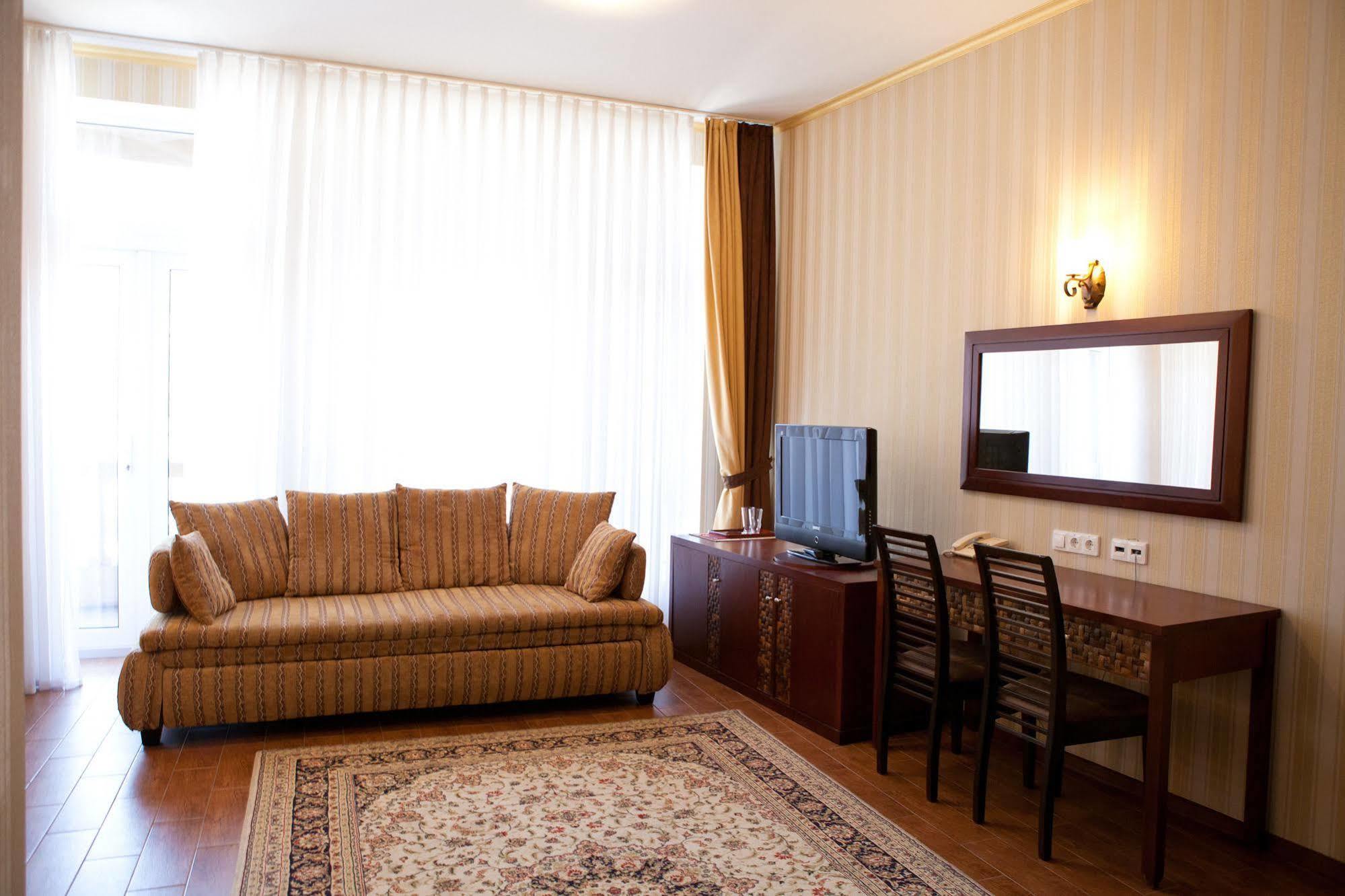 Villa Panama Odessa Extérieur photo